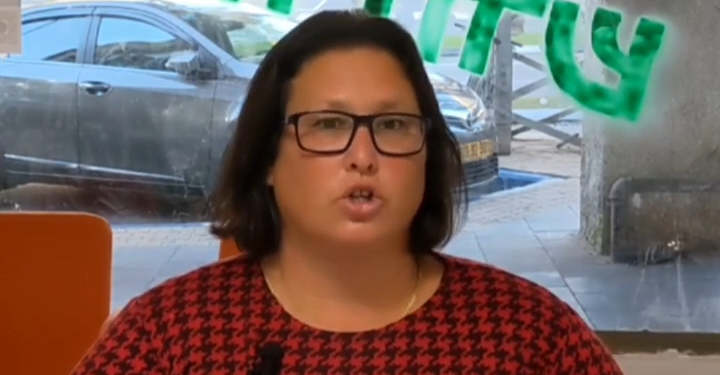 איחודים ליברלים בהרצליה, האם כדאי לסיעות ליברליות להתאחד לקראת הבחירות?