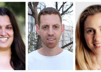 אפרת דניאל, ליאורה כרמל ויוני מוס, מנהלי בתי ספר חדשים בהרצליה. צילום דוברות העירייה