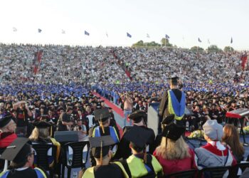 טקס הענקת תארים מחזור 2023. צילום דוברות עיריית הרצליה