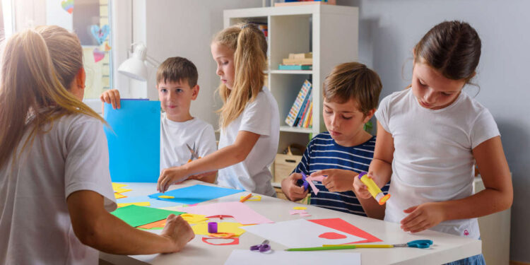 ילדים במסגרת חוגי אחר הצהריים. תמונה ממאגר