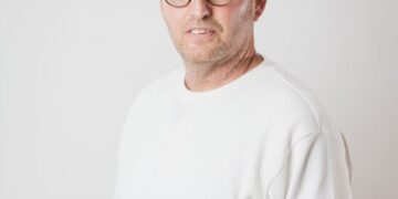 אלכס גולדשטיין, אל"מ במיל', מתמנה למנכ"ל עיריית הרצליה. צילום דוברות העירייה