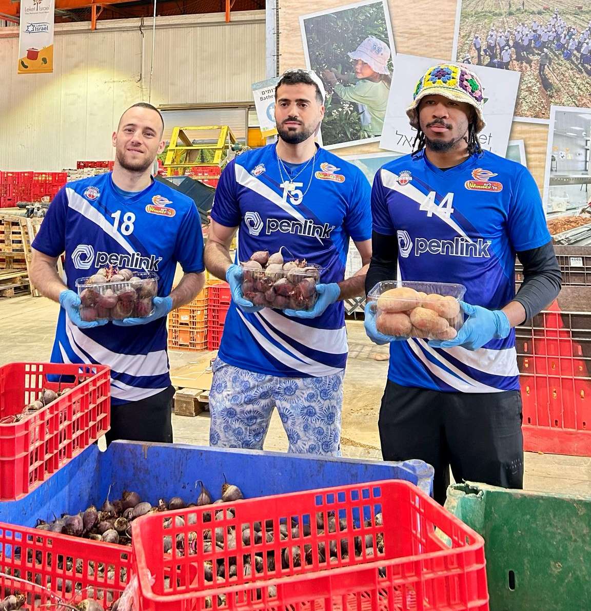 בני הרצליה: לא רק על המגרש – גם למען הקהילה! צילום באדיבות לקט ישראל