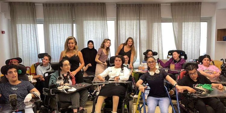 חניכות גלגל התנופה חוו יום של העצמה, טיפוח והשראה. תמונה באדיבות בית הגלגלים