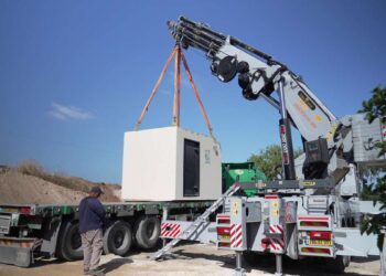 הצבת מיגונית ארבל, בשיתוף פיקוד העורף, הוא צעד נוסף וחשוב להבטיח את ביטחון התושבות והתושבים. צילום דוברות העירייה