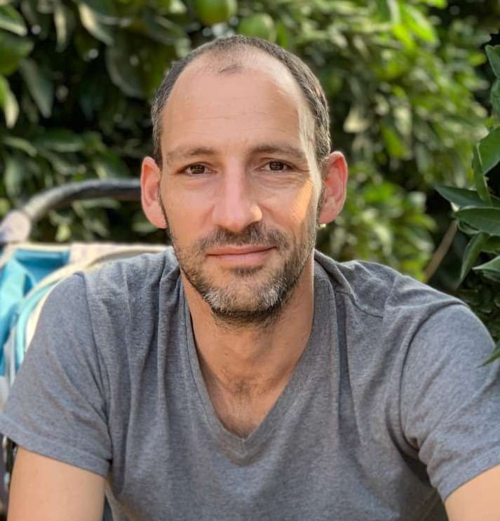 ארי נירון, מנהל בית הספר הדמוקרטי ע"ש יאנוש קורצ'אק. צילום דוברות העירייה