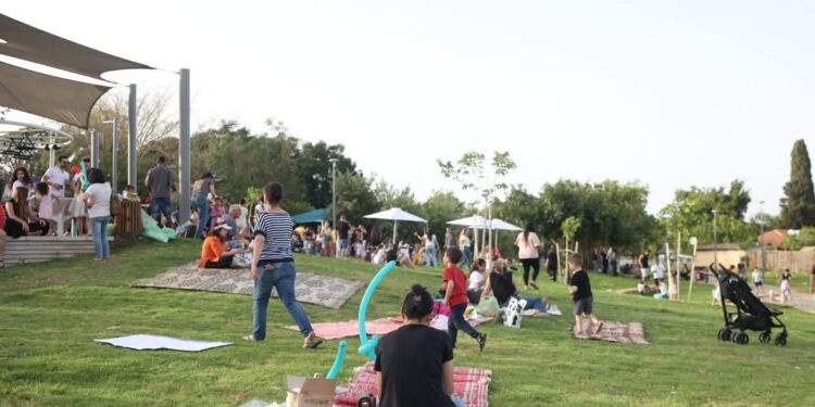 הסקר נועד למדוד את רמת השייכות והמעורבות של התושבים בקהילותיהם. צילום דוברות העירייה