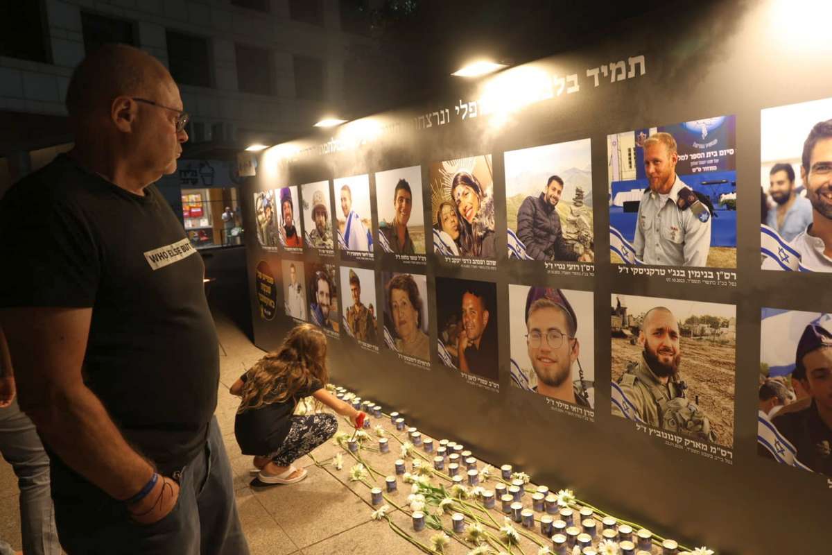 ראש העיר הרצליה, יריב פישר: "הרצליה זוכרת את כולם. לעולם לא נשכח." צילום דוברות העירייה