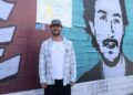 שורד השבי עומר שם טוב הגיע היום להפרד לשלום מציור הגרפיטי המפורסם שנעשה עליו בתקופה שהיה בשבי בעזה. צילום דוברות העירייה