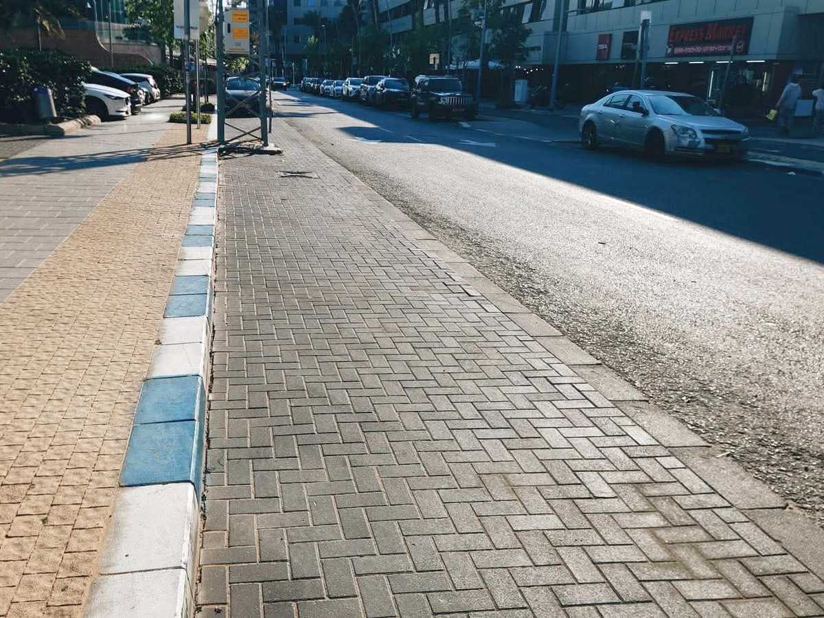 מהלך ימי מבצע 'שאגת הארי' לא תתקיים אכיפה על חניות המסומנות בכחול-לבן ברחבי העיר. צילום דוברות העירייה