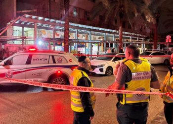 אירוע אלימות קשה בכיכר דה שליט בהרצליה. צילום: דוברות זק"א