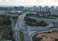 אחד הדגשים הוא קישור טוב יותר בין מזרח העיר למערבה באמצעות תחבורה ציבורית, רכיבה, הליכה והסעת המונים. צילום: מערכת האתר